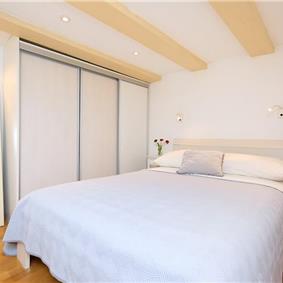 Split Level Studio Apartment Dubrovnik Old Town, Sleeps 2